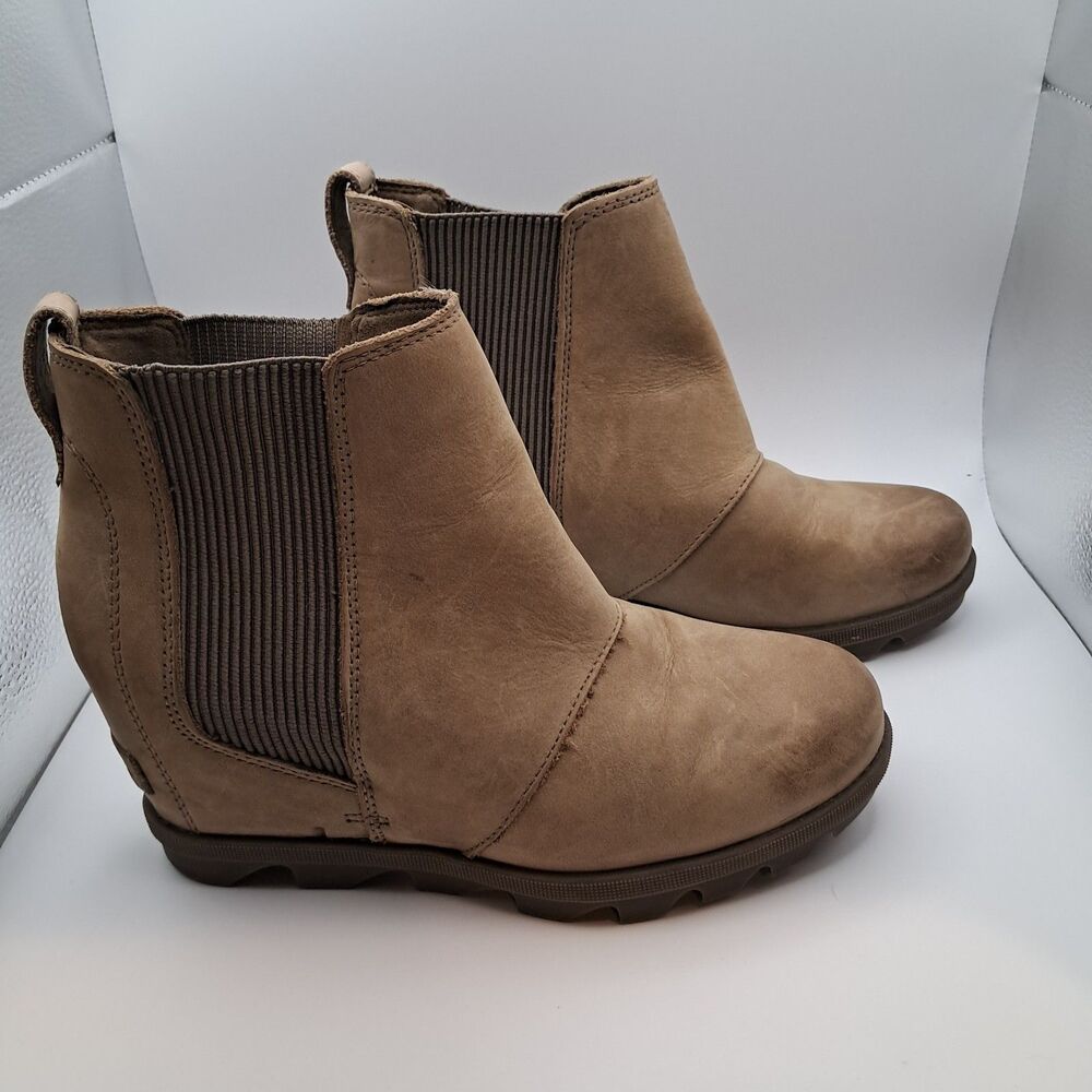 Sorel Joan Of Artic Brown Suede Wedge II Chelsea Boots Womens Size 8